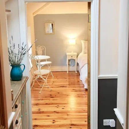 Riverside House 3* Newport (Mayo)