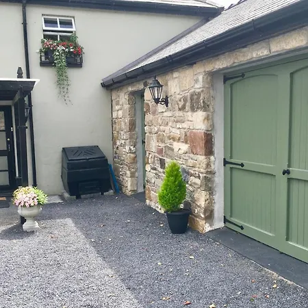 Riverside House * Newport (Mayo)