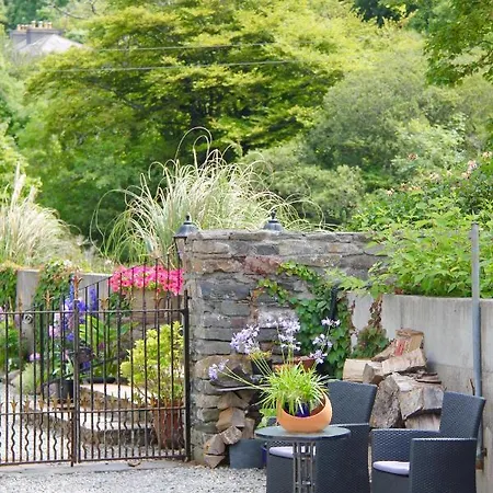 Riverside House 3* Newport (Mayo)